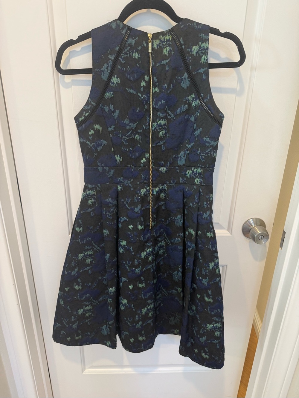 Eliza J Navy and Green Floral Fit-and-Flare Dress - Picture 4 of 5